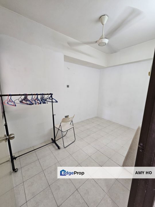 Fully furnished looking for local only call me for arrange viewing , Kuala Lumpur, Bandar Menjalara