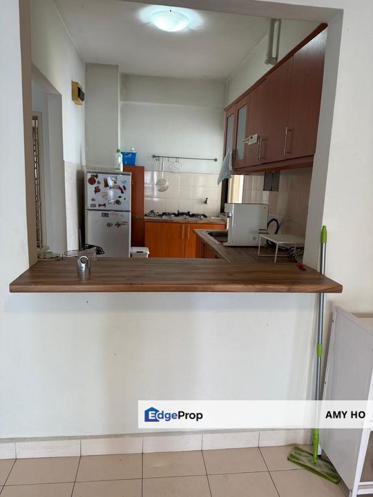 limited 2 car parks unit very convenient and good property, Kuala Lumpur, Dutamas