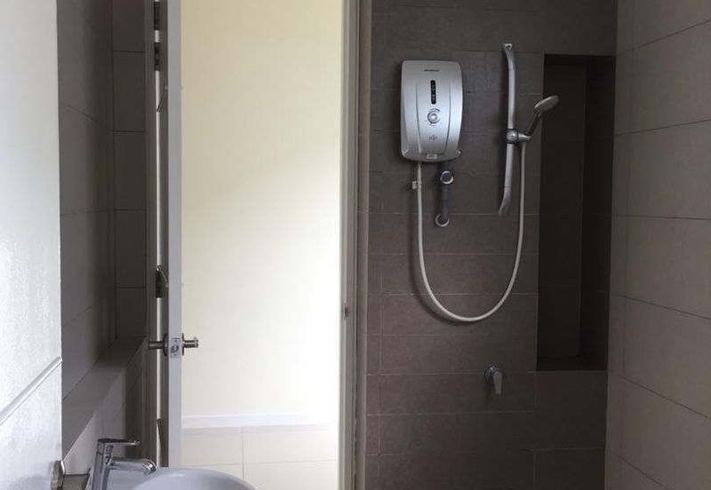 Fairfield Residences, Tropicana Heights