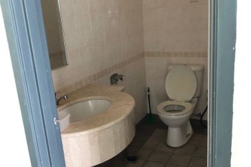 Showroom / Office Space, Melaka City Center