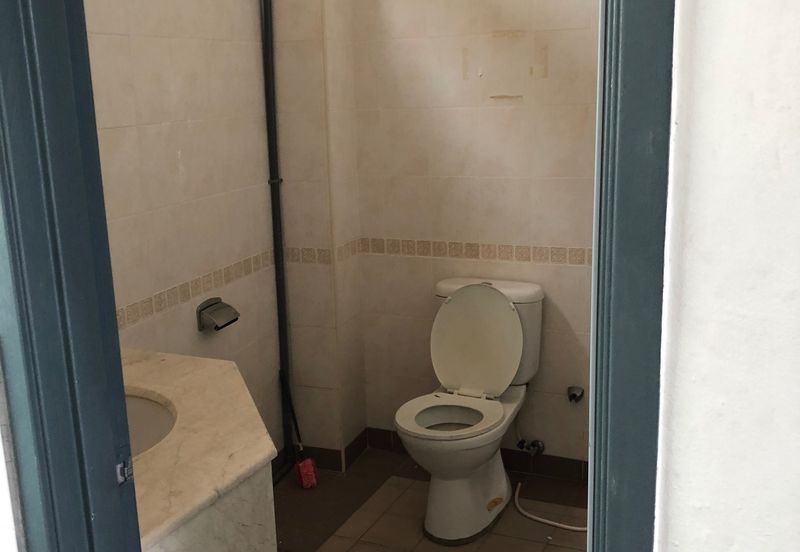 Showroom / Office Space, Melaka City Center