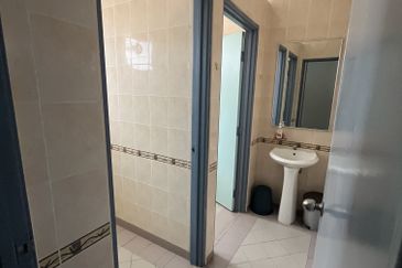 Office Space, Melaka City Center