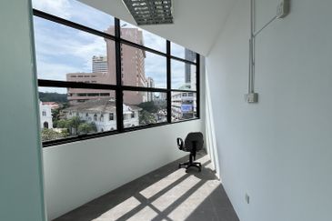 Showroom / Office Space, Melaka City Center 