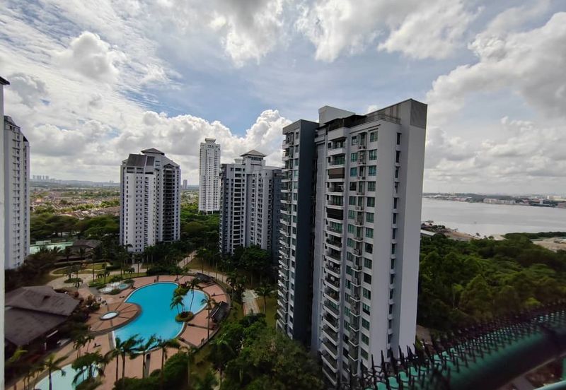 The Straits View, Bandar Baru Permas Jaya