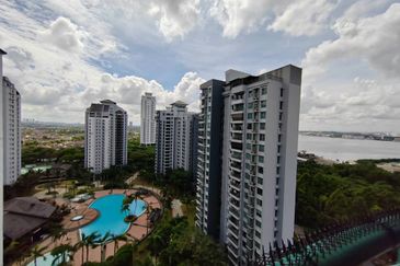 The Straits View, Bandar Baru Permas Jaya
