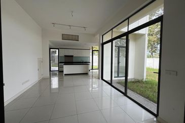 Avira Garden Terraces @ Medini