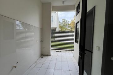 Avira Garden Terraces @ Medini