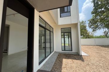 Avira Garden Terraces @ Medini