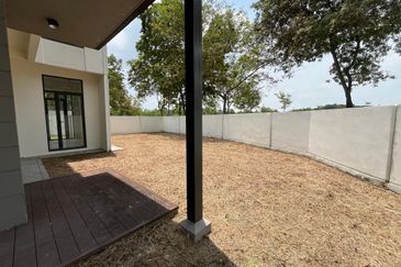 Avira Garden Terraces @ Medini