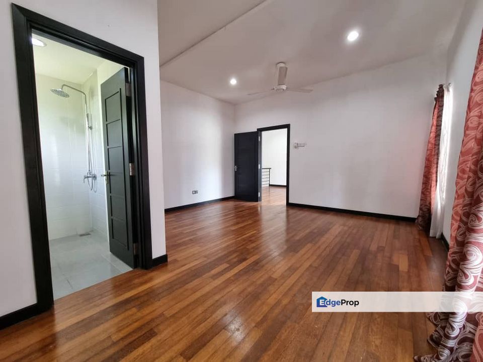 Below Market Semi D Wira Heights Bandar Sungai Long, Selangor, Kajang