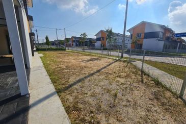 Ritma Perdana Townhouse @ LBS Alam Perdana