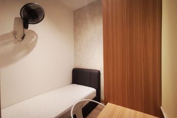 Fully Furnished,  ROI, Next USCI Subang Jaya