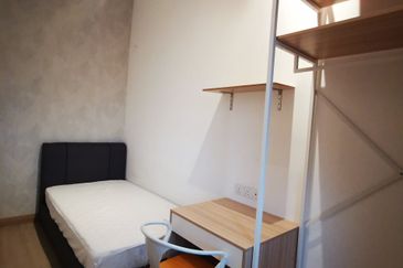 Fully Furnished,  ROI, Next USCI Subang Jaya
