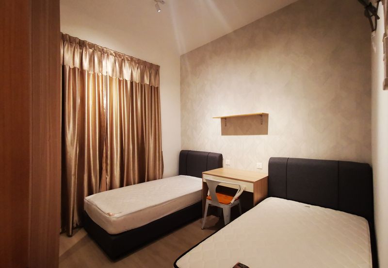 Fully Furnished,  ROI, Next USCI Subang Jaya