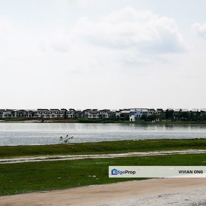 Bungalow Land, Lake View, Near G & G, D'Island, Selangor, Puchong