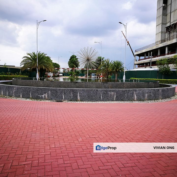 D'Island, Bungalow Land, Lake View, Puchong, Selangor, Puchong