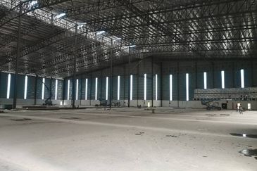 Single Storey Detached Warehouse annexed with 1 storey office, Section U, Shah Alam, Selangor