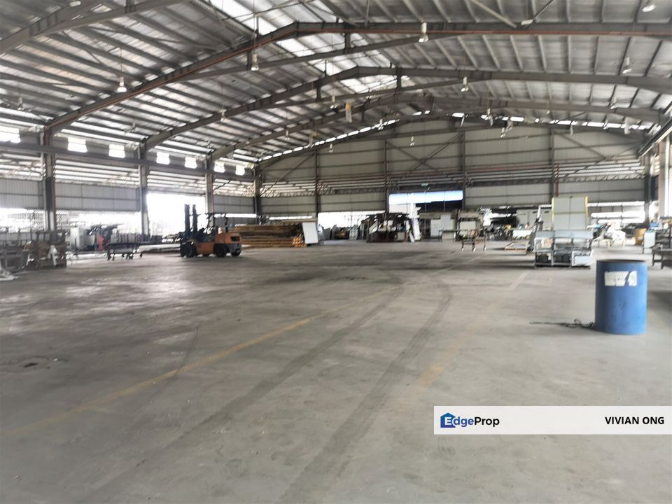 2 Blocks of Detached Factory/Warehouse in 4.6 acres land, Freehold, Beranang, Semenyih, Hulu Langat, Selangor, Selangor, Semenyih