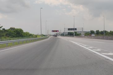 2.4 acres Flat Land for rent, suitable for storage, warehouse, Perindustrian Sungai Sembilang, Jeram, Kuala Selangor