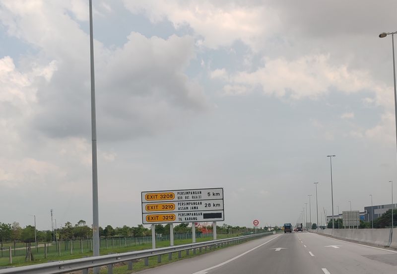 2.4 acres Flat Land for rent, suitable for storage, warehouse, Perindustrian Sungai Sembilang, Jeram, Kuala Selangor