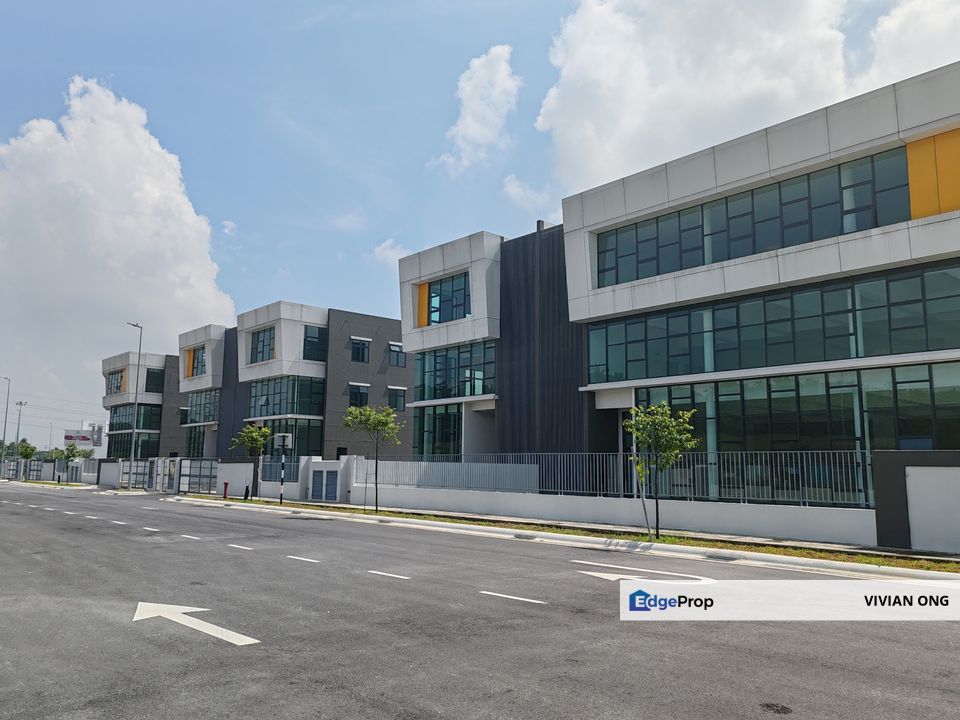 New Semi-D Factory with Lift, Rawang Industrial Park, Taman Perindutrian UB, Batu Arang, Rawang toll, Rawang, Selangor, Selangor, Rawang