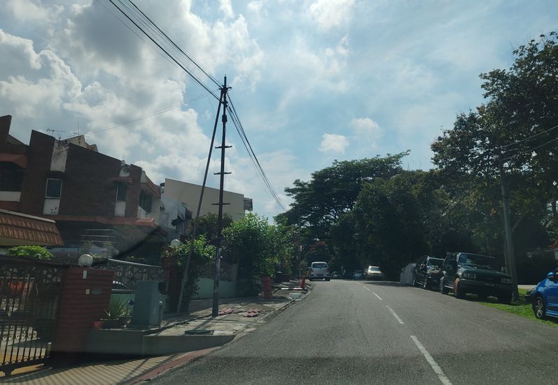 29x56 Land Size, @ storey terrace with extra land, facing Jalan Desa, Taman Desa, Price dropped, Kuala Lumpur