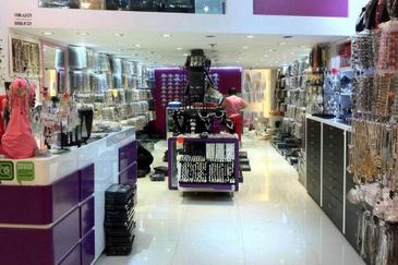 Kenanga Wholesale City