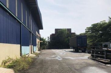 Pulau Indah Industrial Area