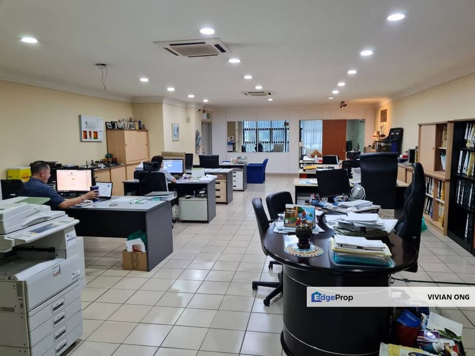 Office for sale, with Lift, facing road, Taman Serdang Perdana, Seri Kembangan, Selangor, Selangor, Seri Kembangan