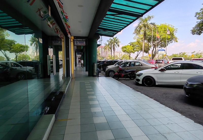 Pusat Perdagangan Seri Kembangan