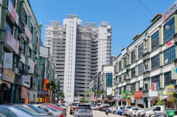 Pusat Perdagangan Seri Kembangan