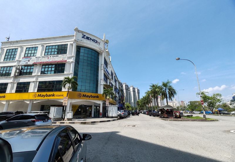 Pusat Perdagangan Seri Kembangan