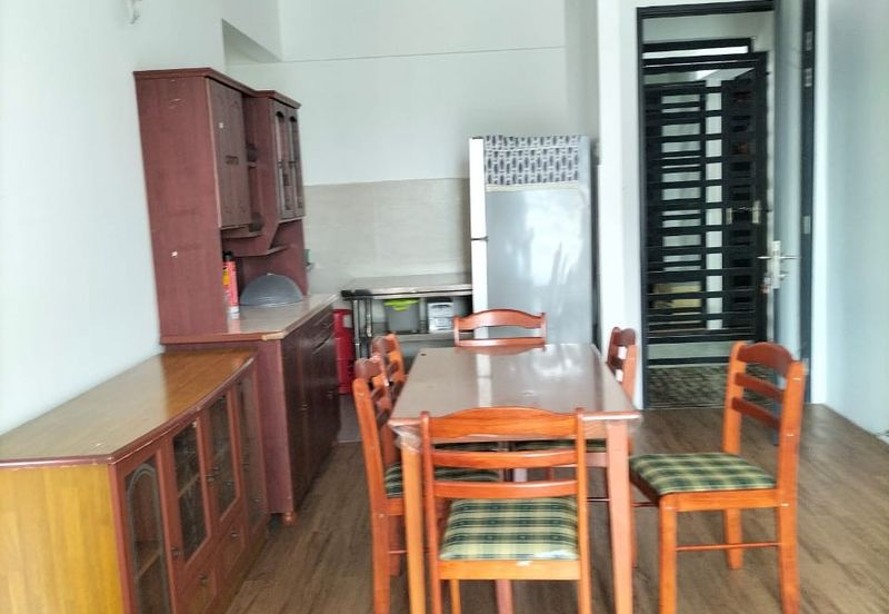 Residensi Gembira 737