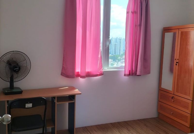 Residensi Gembira 737