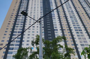 Residensi Gembira 737