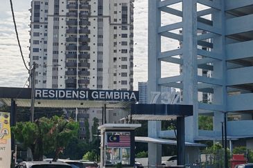 Residensi Gembira 737