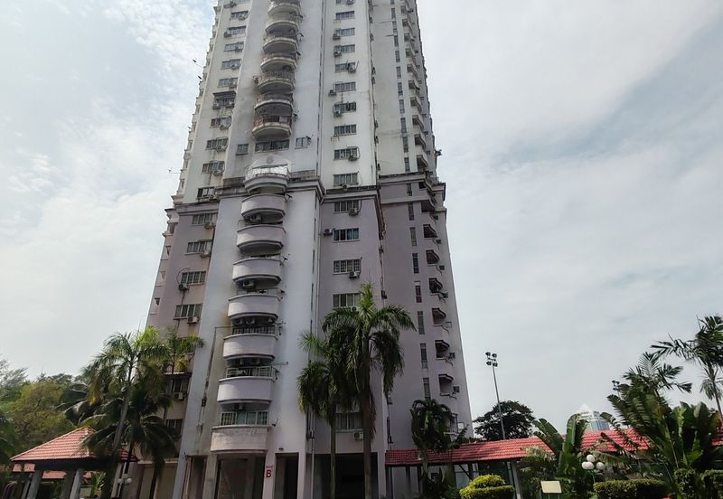 Ridzuan Condominium
