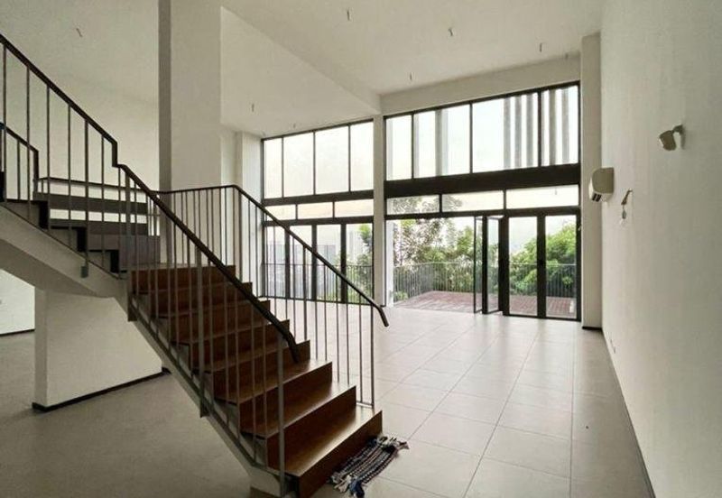 The Mansions @ Parkcity Heights