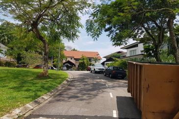 Sierramas (Sierramas East)