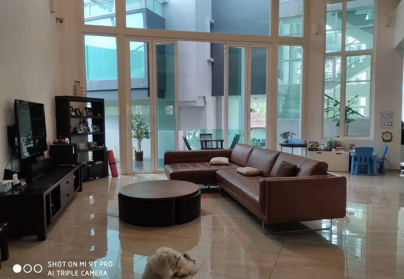 Sierramas (Sierramas East)