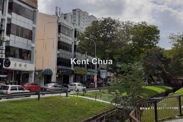 Bandar Menjalara (Desa Seri Mahkota)