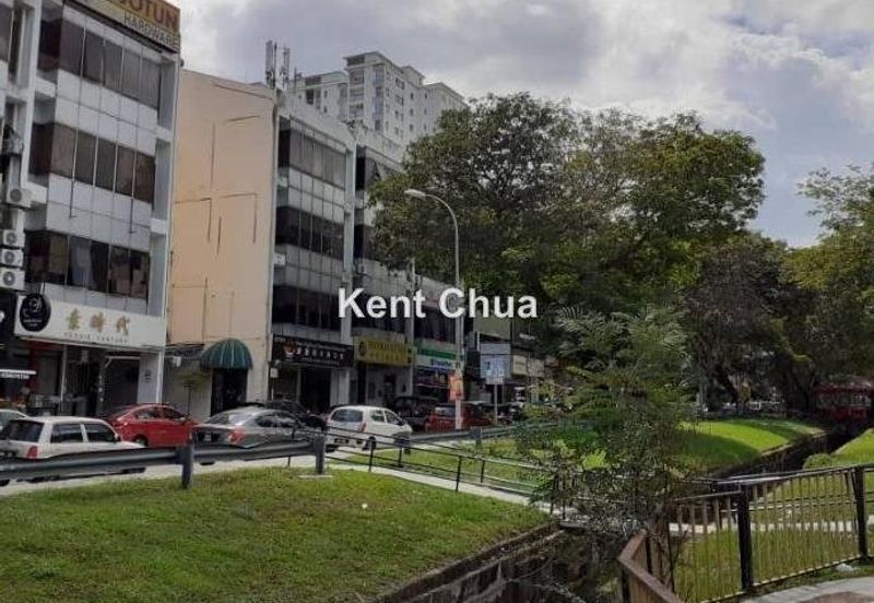 Bandar Menjalara (Desa Seri Mahkota)