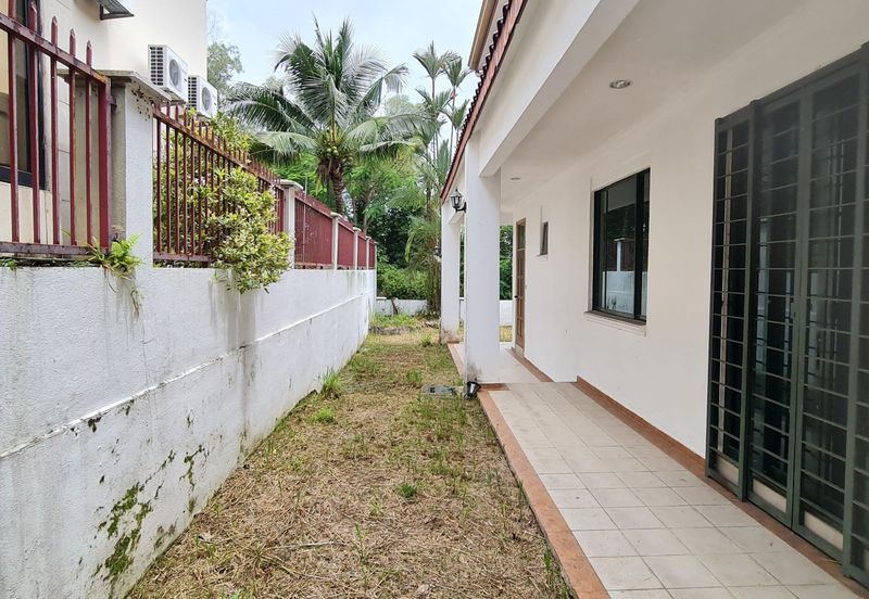 Tropicana Golf & Country Resort