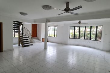 Tropicana Golf & Country Resort