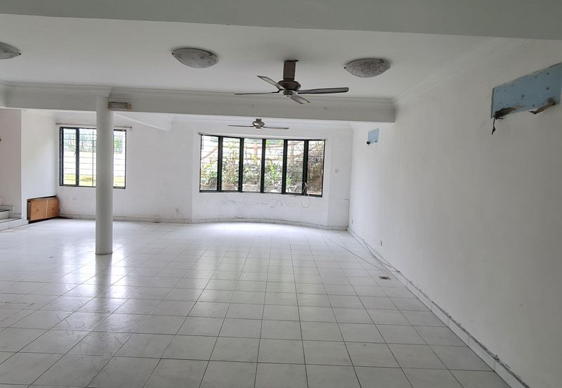 Tropicana Golf & Country Resort