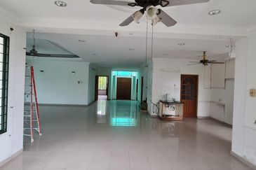 Tropicana Golf & Country Resort