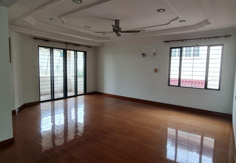 Tropicana Golf & Country Resort