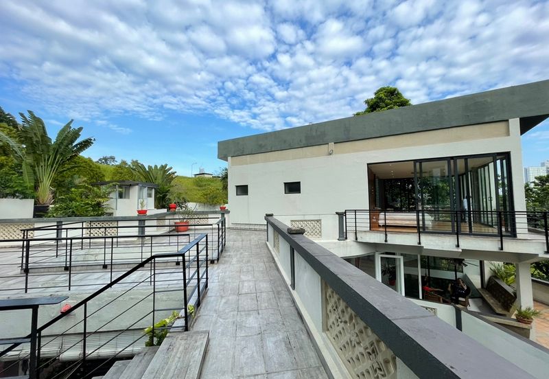 Kenny Hills (Bukit Tunku), Kenny Hills (Bukit 