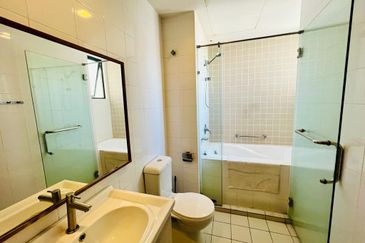 Desa ParkCity (Nadia Parkfront Condominium)