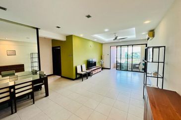 Desa ParkCity (Nadia Parkfront Condominium)